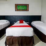 Reddoorz Plus @ Banjarmasin Tengah